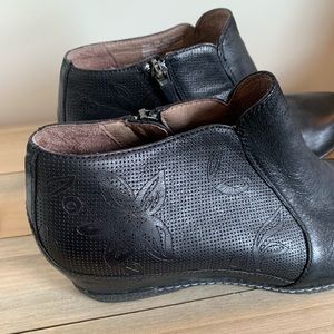 dansko luann ankle boot